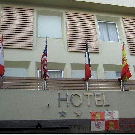 גואדלחארה Hotel Castilla Y Leon מראה חיצוני תמונה