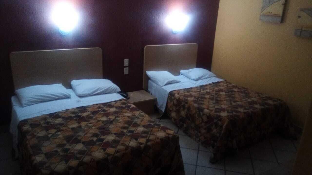גואדלחארה Hotel Castilla Y Leon מראה חיצוני תמונה