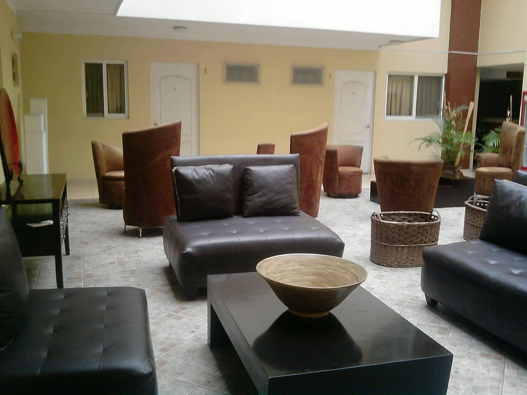 גואדלחארה Hotel Castilla Y Leon מראה חיצוני תמונה